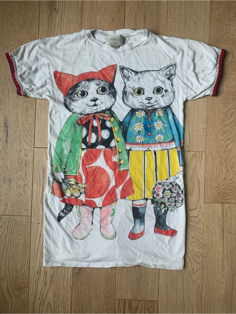 Gucci White Kids Graphic Cat Tee Dress with Multicolor Print